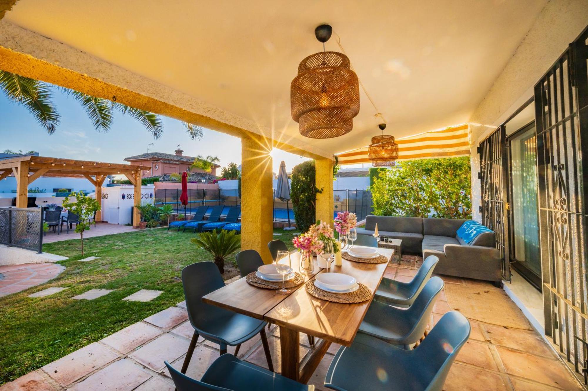 Typical Beach House Las Chapas Playa With Heated Pool Marbella Luaran gambar