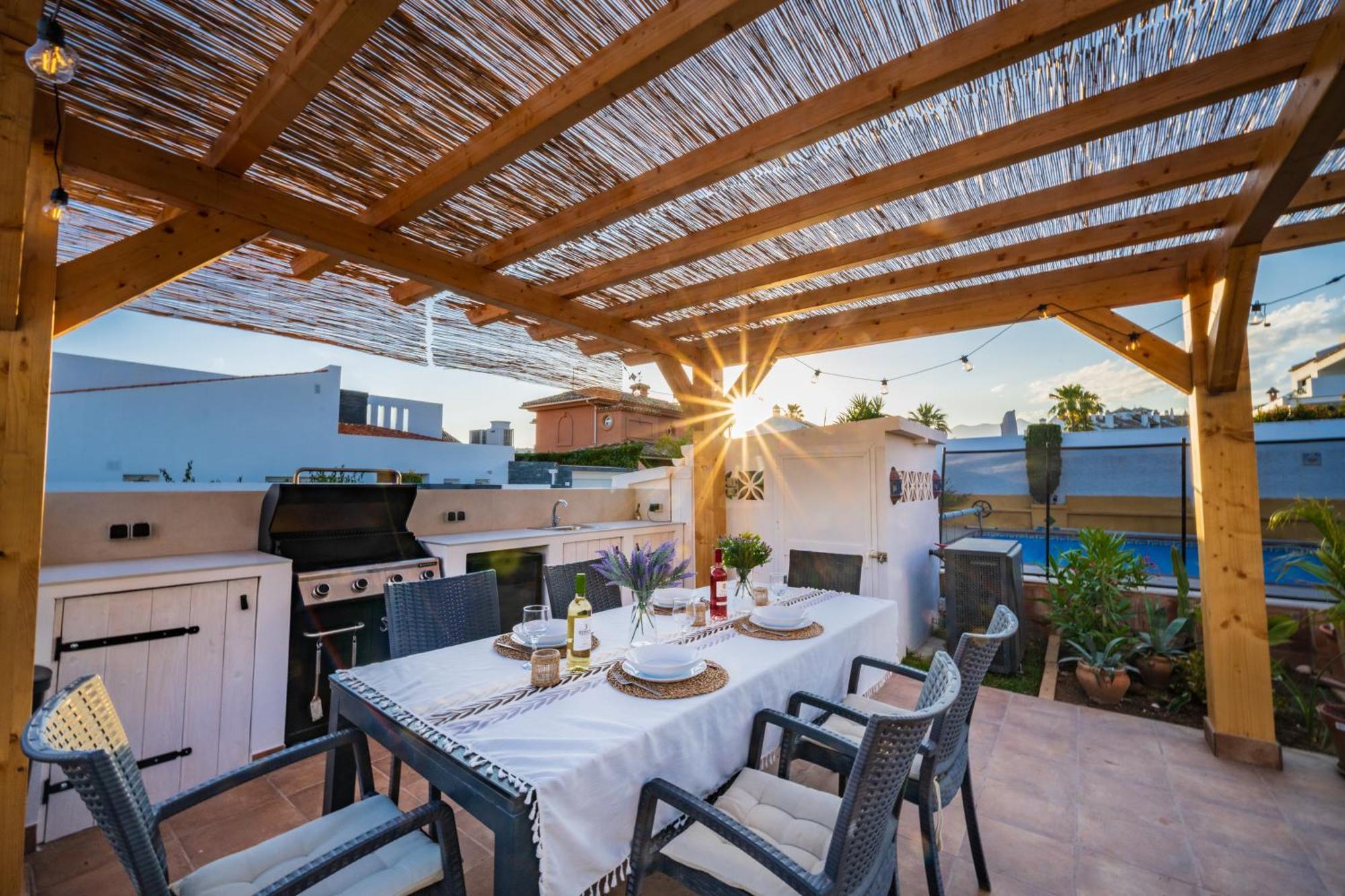 Typical Beach House Las Chapas Playa With Heated Pool Marbella Luaran gambar
